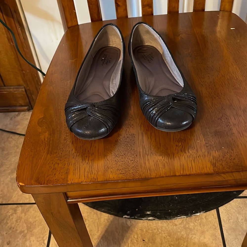 Lady Flats